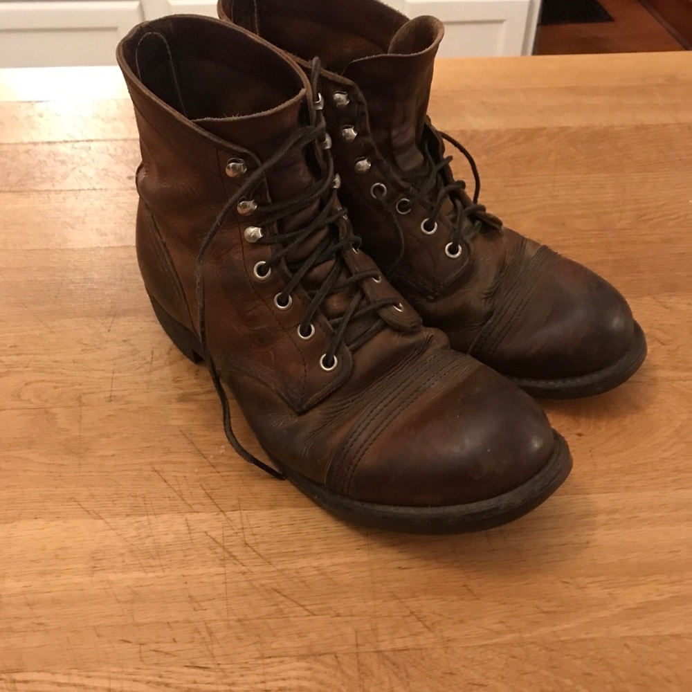 Redwing leather Iron Ranger boots size 9.5
